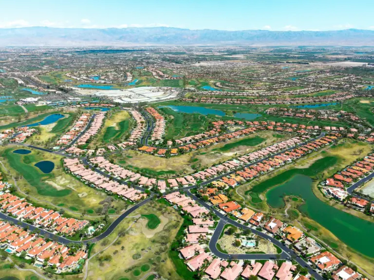 Vivir junto al golf en Panamá: The Reserve y Bosco di Santa María