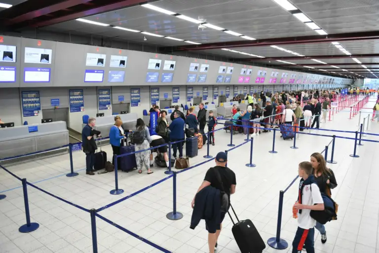 Permanent Residency in Panama: From Provisional to Permanent