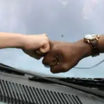 Vender un carro en Panamá sin intermediarios: documentos y contrato