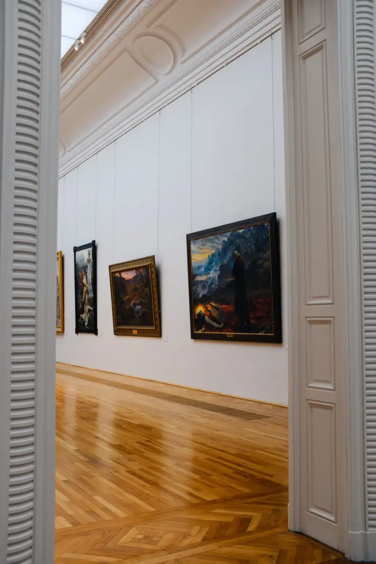 Aire acondicionado en museos y centros de convenciones en Panamá: estabilidad, humedad y grandes salas
