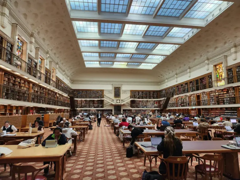 Credit Transfer at Panama Universities: Limits, Grades, Process
